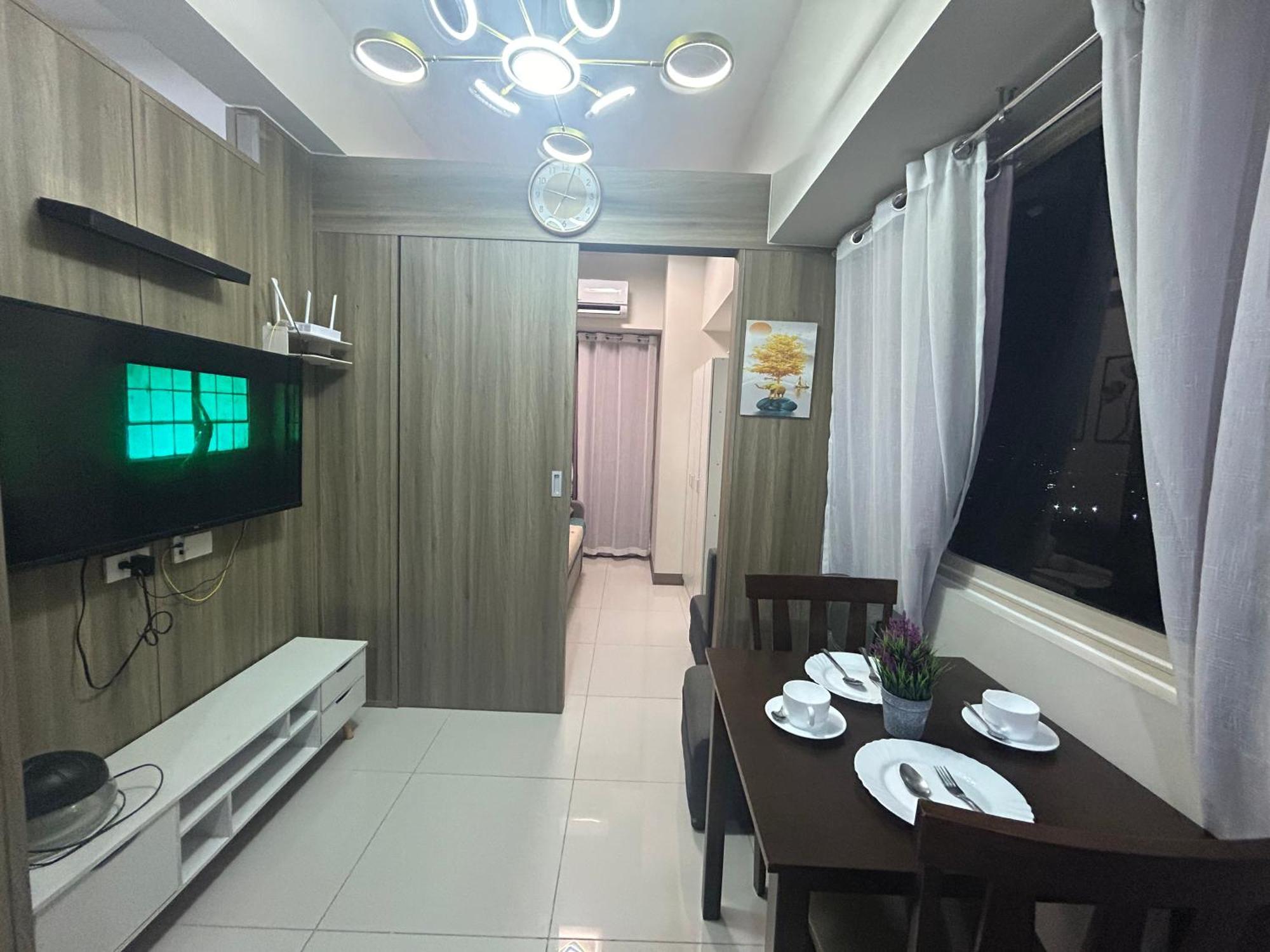 2Br Coast Residences Manila Exteriör bild